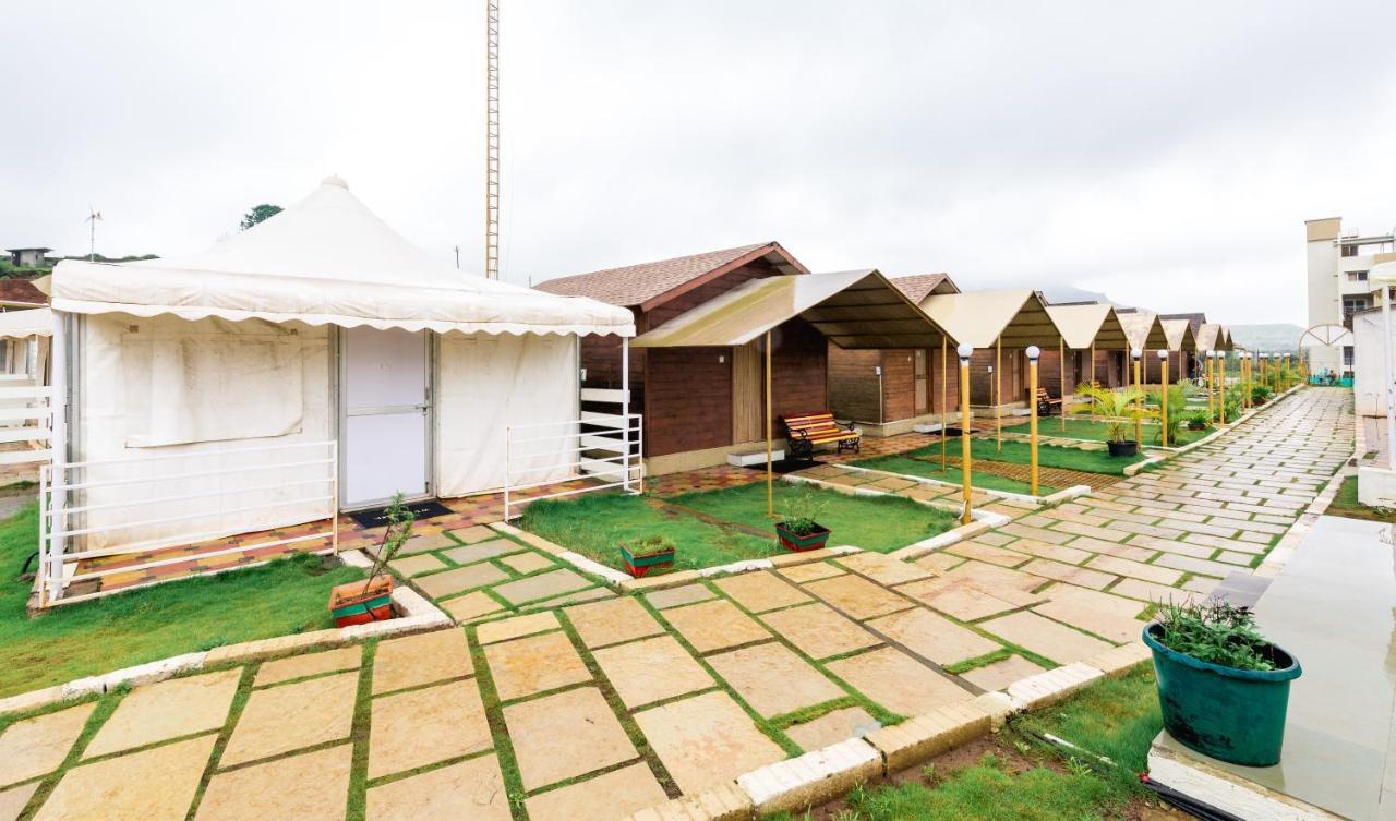 1 India Resort, 이가트푸리 외부 사진