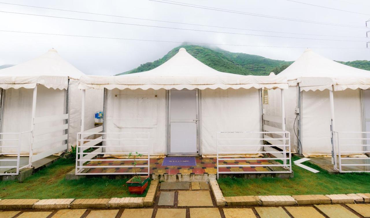 1 India Resort, 이가트푸리 외부 사진