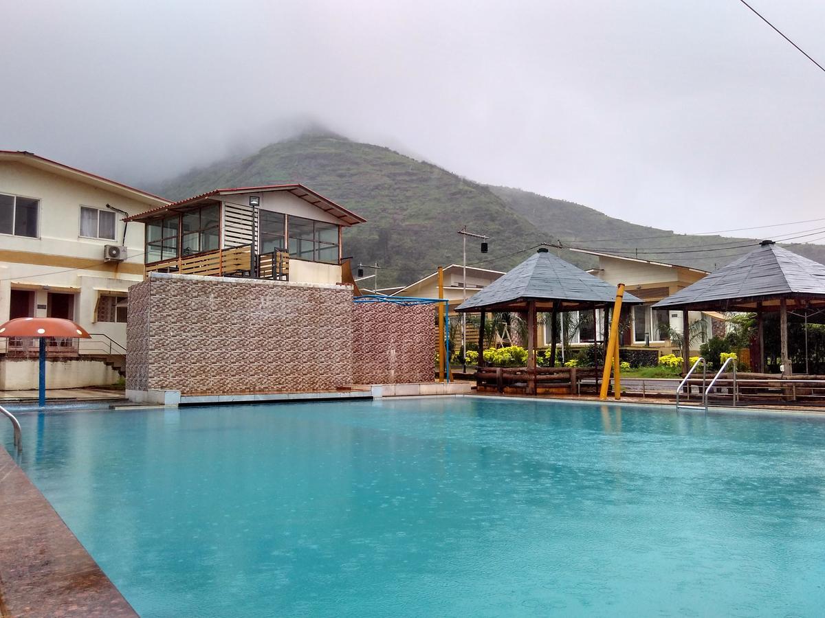 1 India Resort, 이가트푸리 외부 사진
